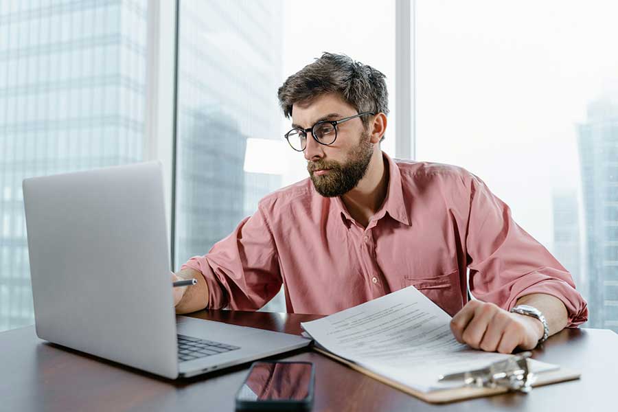 How to Build Business Credit in 2025: A Step-by-Step Guide for New Entrepreneurs